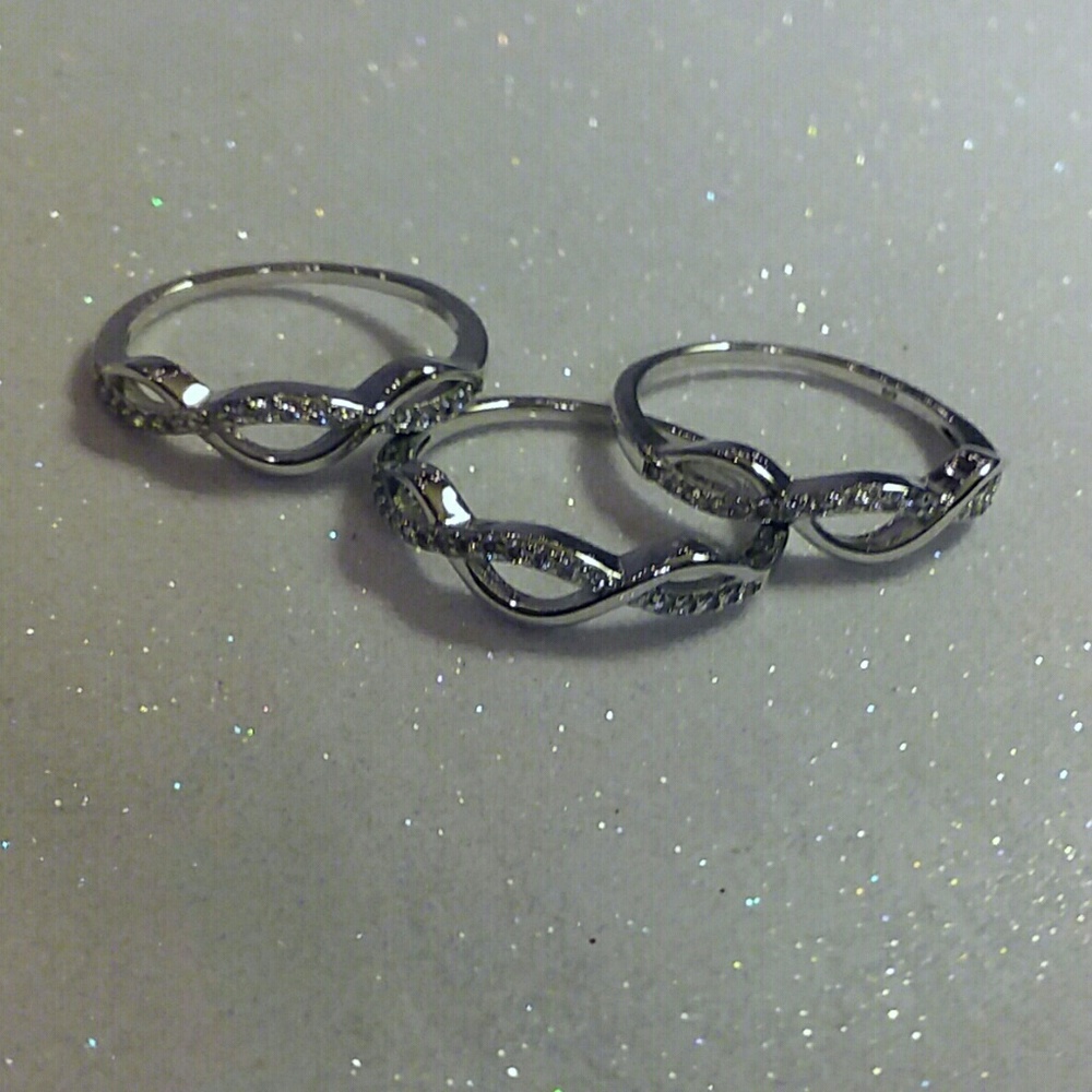 NEW!  Infinity GENUINE Diamond Band